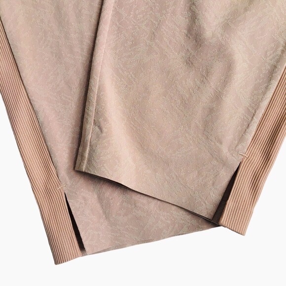 Athleta Brooklyn Textured Ankle Pants Grain Camo Mocha Latte Size 10 - Picture 9 of 17